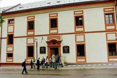 Eingang des Riesengebirgsmuseum in Hohenelbe